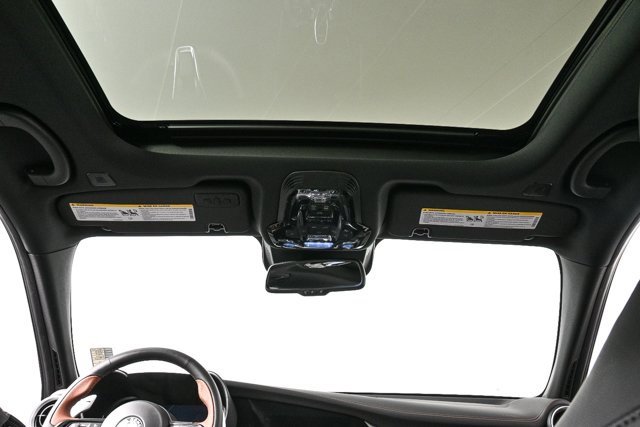 New 2025 Alfa Romeo Giulia w/ Driving Assist Package image 22