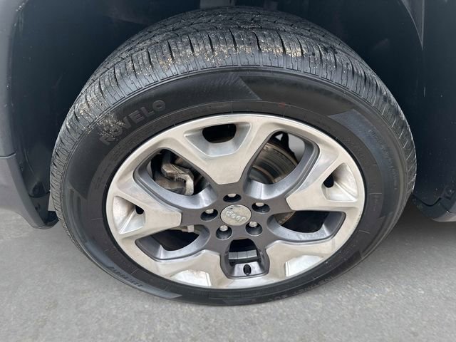 Used 2020 Jeep Compass Limited AWD/4WD image 10