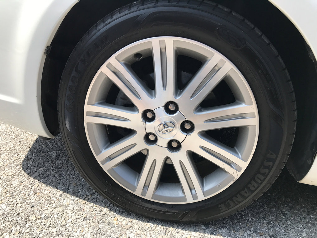 Used 2005 Toyota Avalon Limited image 8