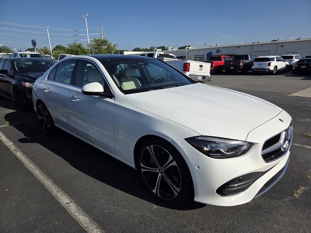 Used 2025 Mercedes-Benz C 300 4MATIC Sedan image 3