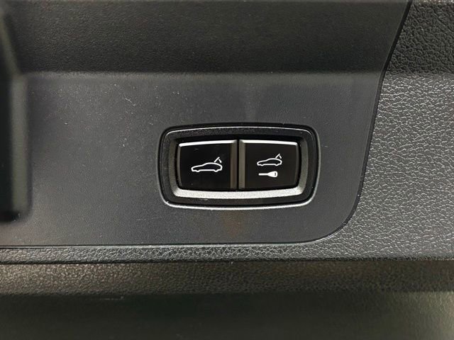 Used 2019 Porsche Panamera GTS image 36