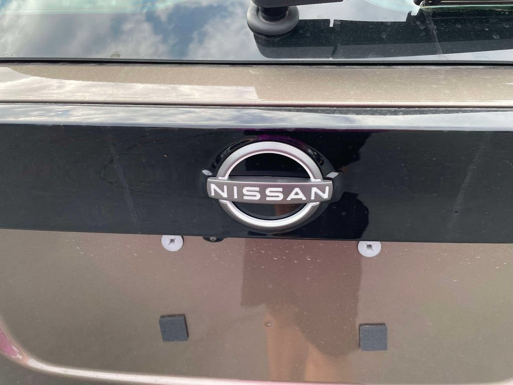 New 2027 Nissan Kicks S FWD image 13