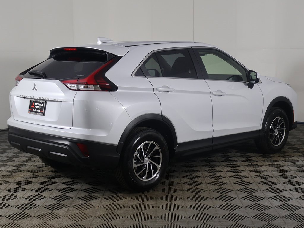 New 2025 Mitsubishi Eclipse Cross ES image 7