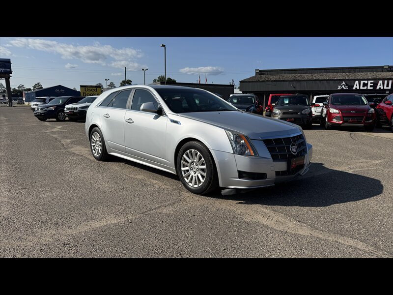Used 2011 Cadillac CTS Luxury AWD/4WD image 3