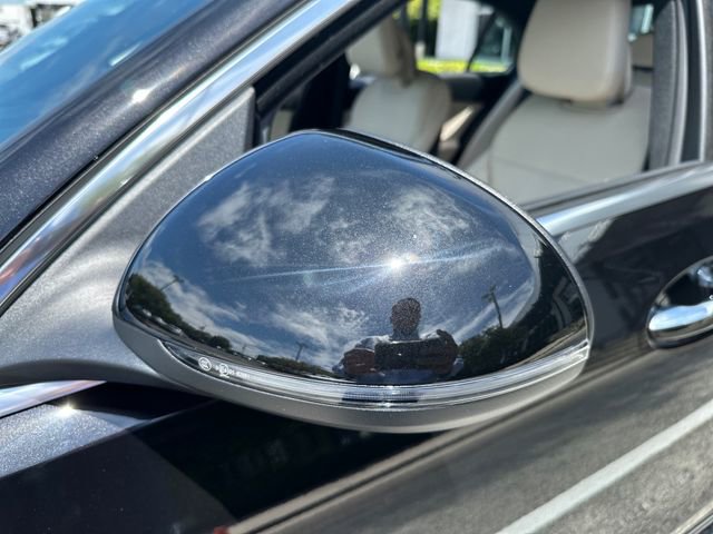 Used 2025 Mercedes-Benz C 300 Sedan image 11