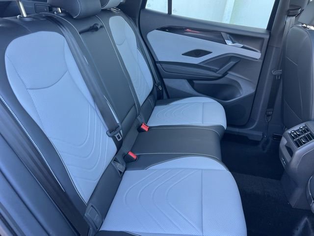 New 2026 Volkswagen Tiguan SE R-Line image 33