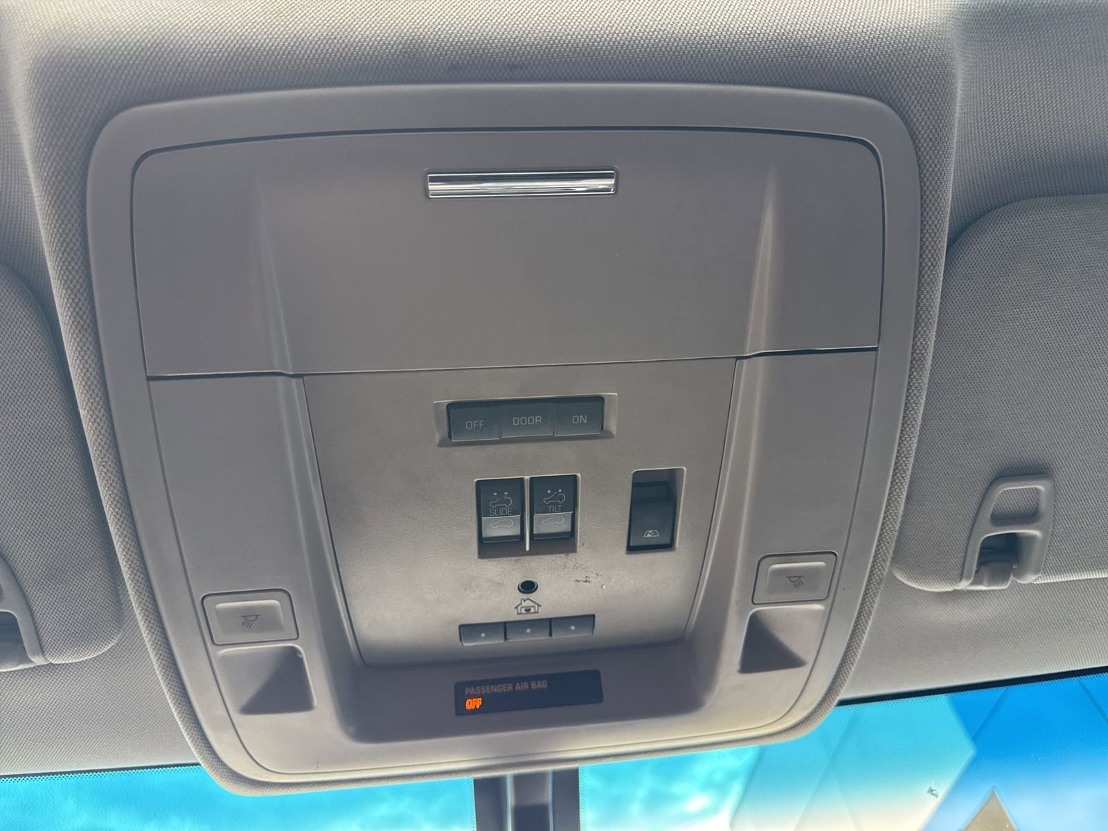 Used 2015 Chevrolet Silverado 1500 LTZ w/ LTZ Plus Package image 27