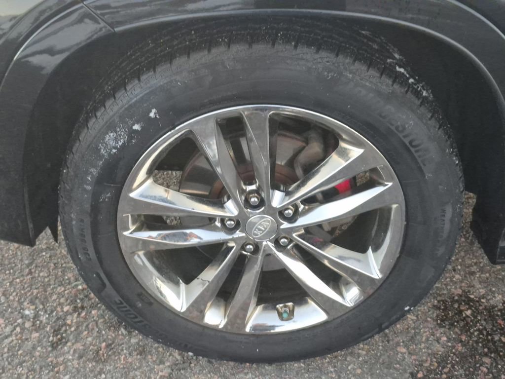 Used 2014 Kia Sorento SX w/ 3rd Row Package image 34