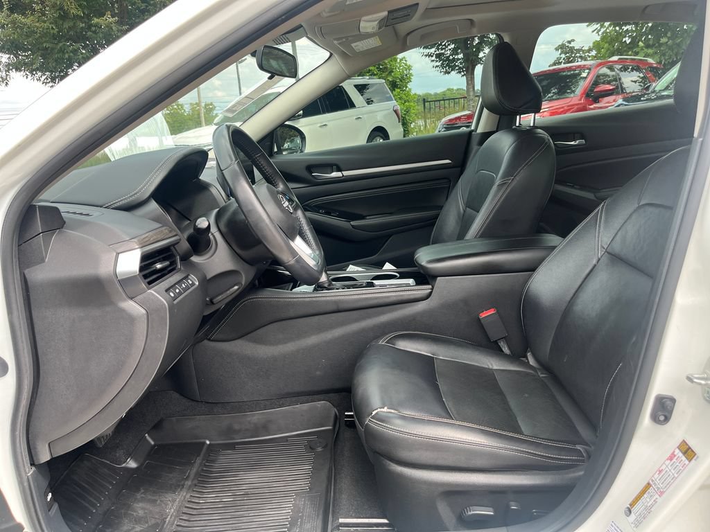 Certified 2023 Nissan Altima 2.5 SL FWD image 9