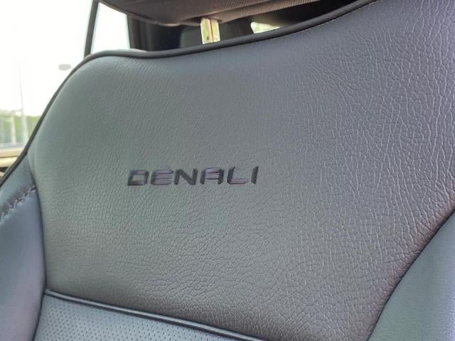 Used 2022 GMC Yukon Denali AWD/4WD image 21