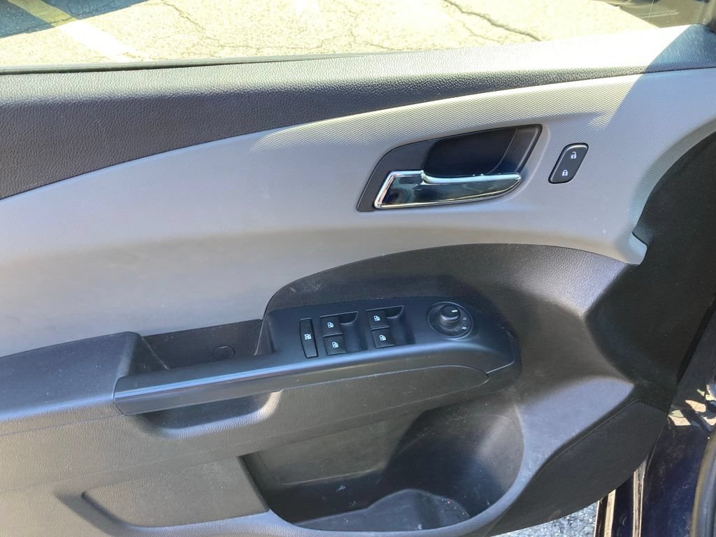 Used 2016 Chevrolet Sonic LT FWD image 14