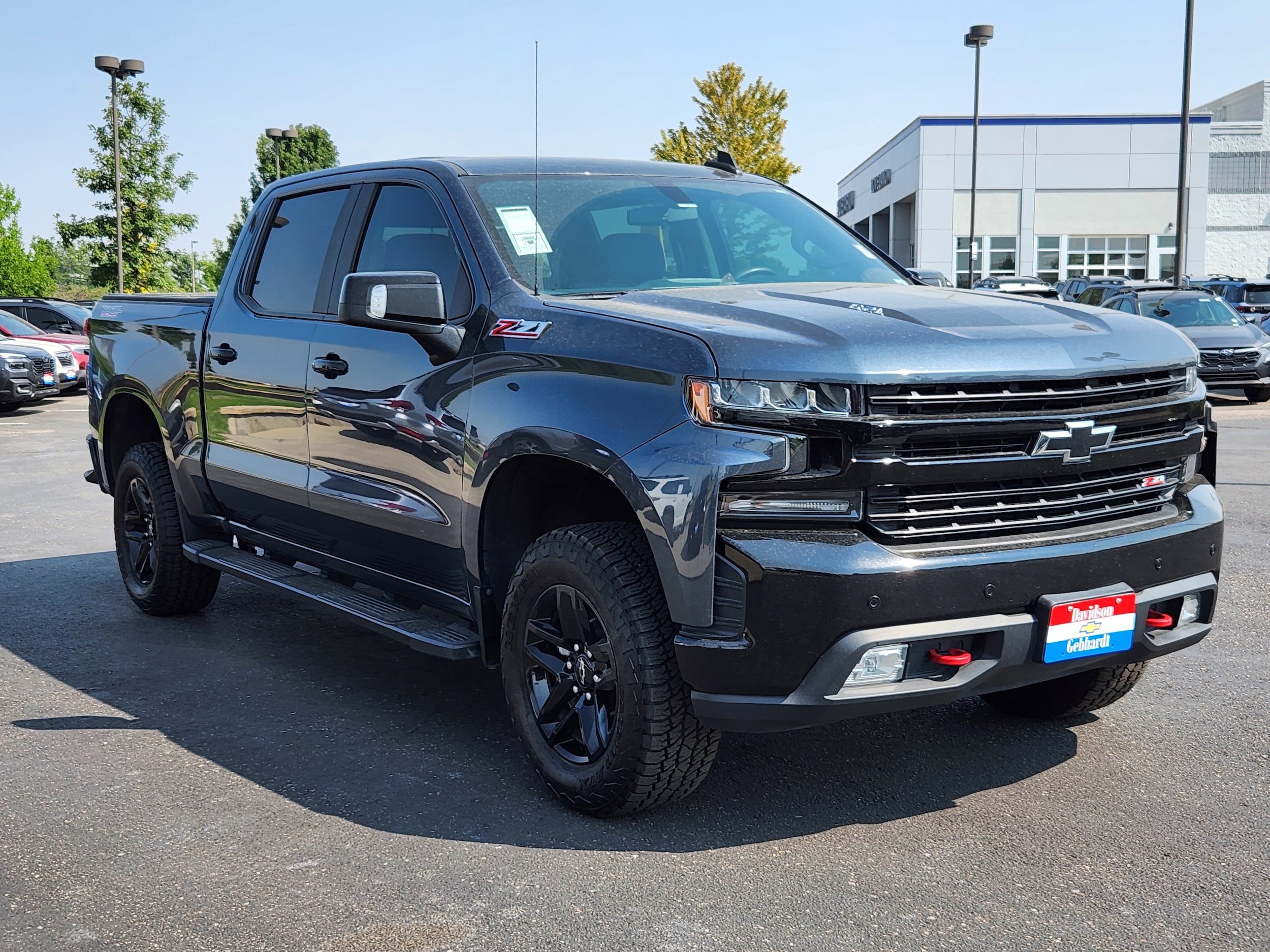 Used 2020 Chevrolet Silverado 1500 LT Trail Boss AWD/4WD image 4