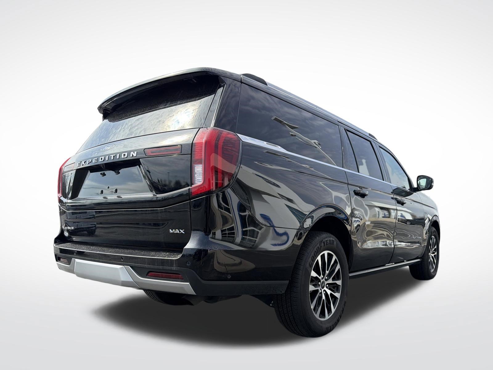 Used 2025 Ford Expedition Max Platinum AWD/4WD image 9