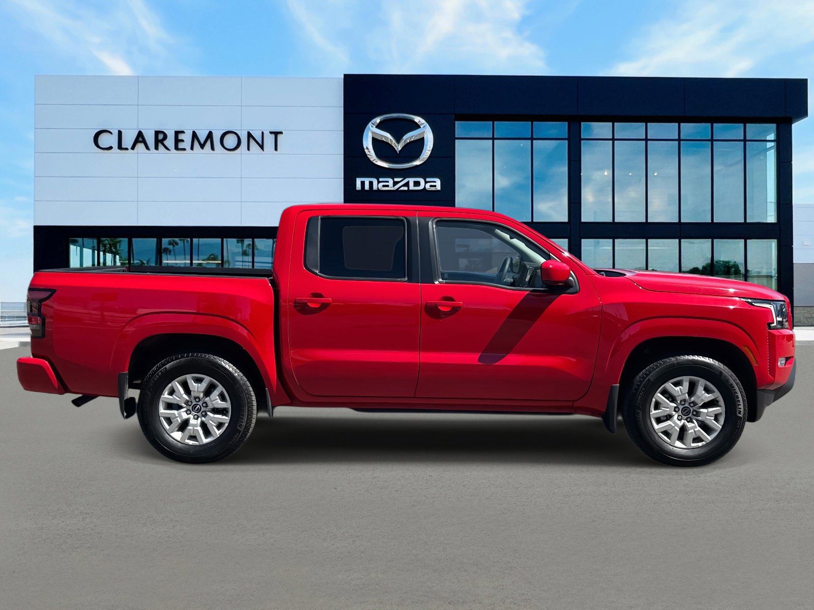 Used 2024 Nissan Frontier SV w/ SV Convenience Package image 4