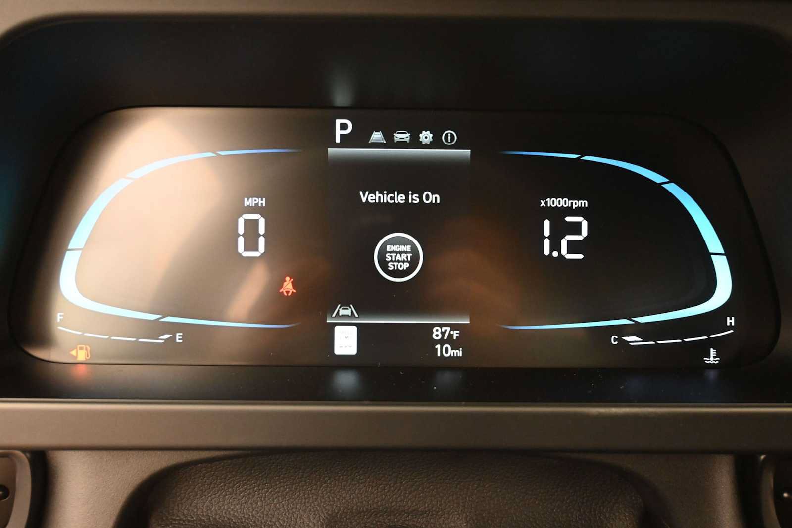 New 2026 Hyundai Elantra SEL Sport FWD image 17