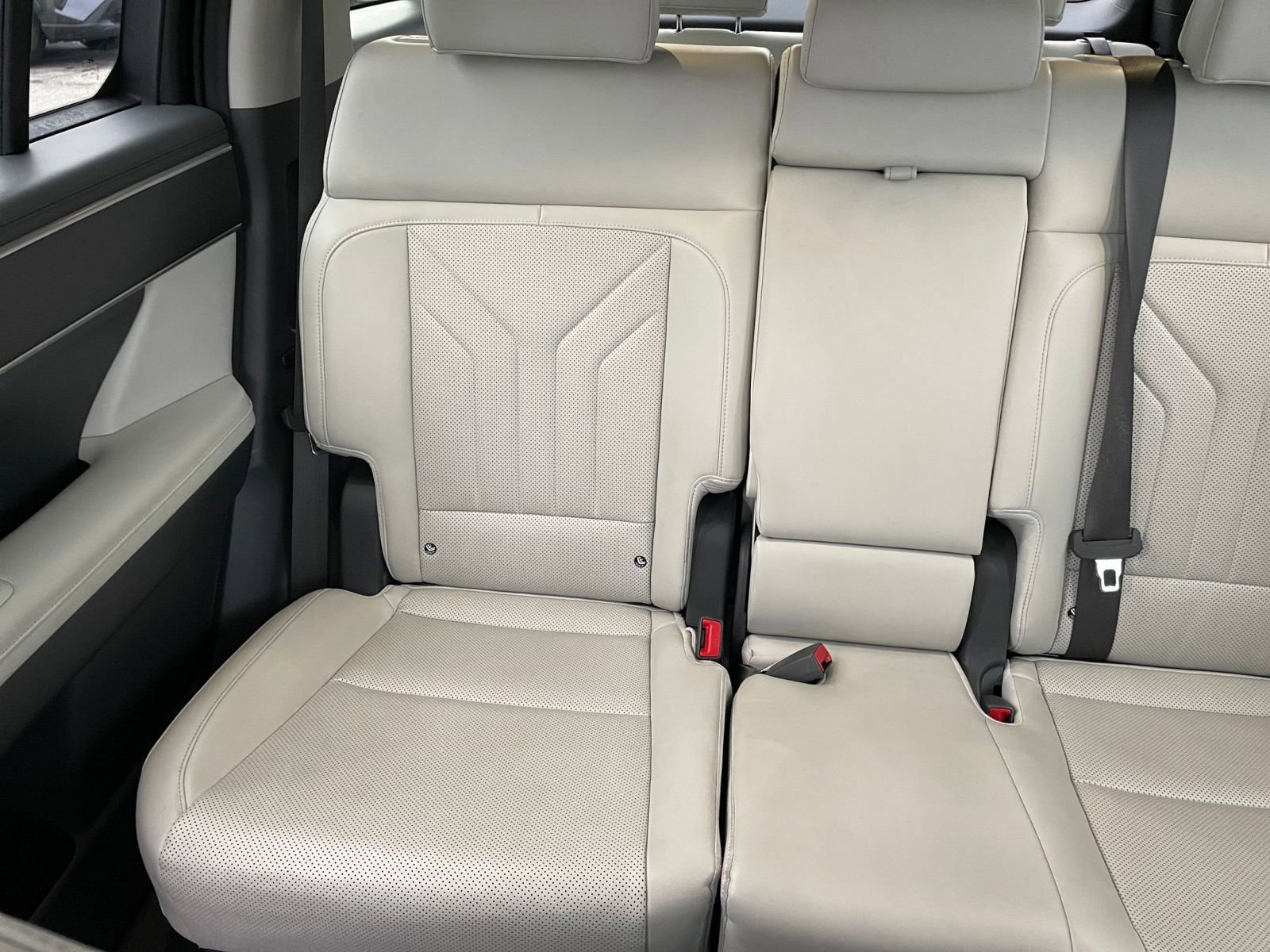 Used 2025 Hyundai Santa Fe SEL image 39