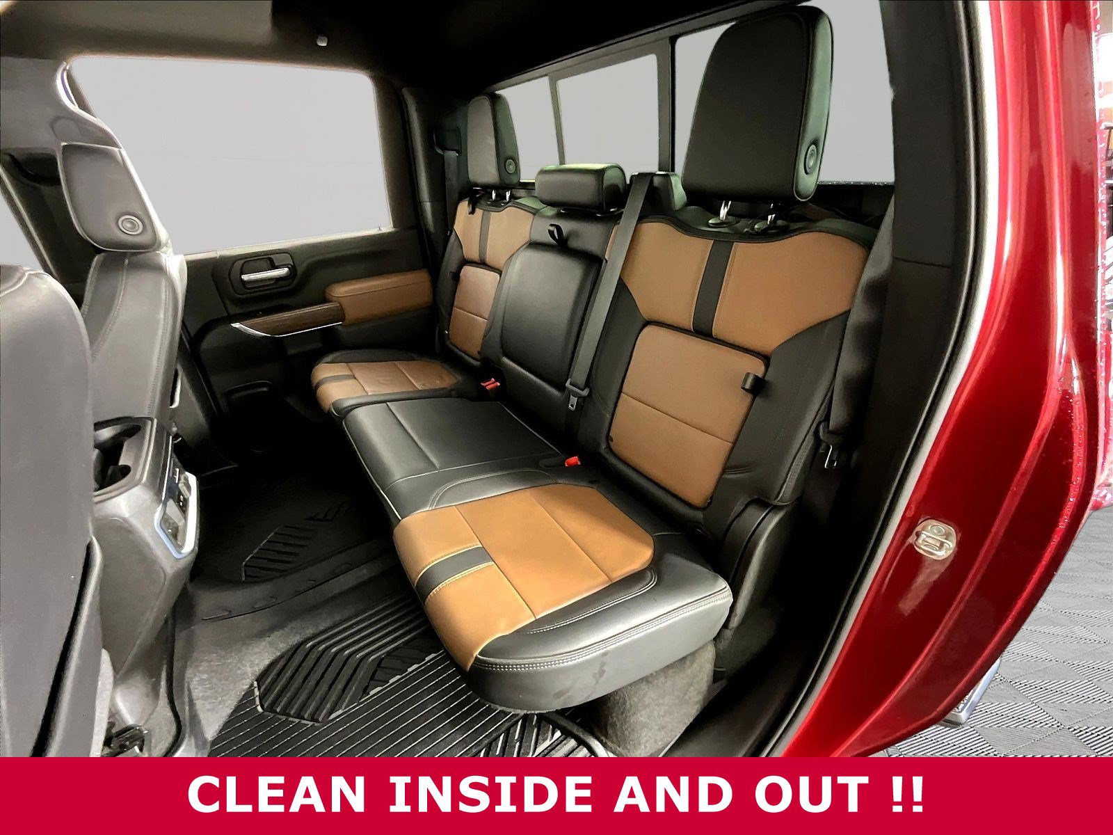 Used 2022 Chevrolet Silverado 2500 High Country w/ LPO, Dark Essentials Package AWD/4WD image 22