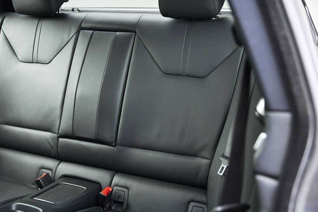 Used 2013 BMW M3 Coupe RWD image 81