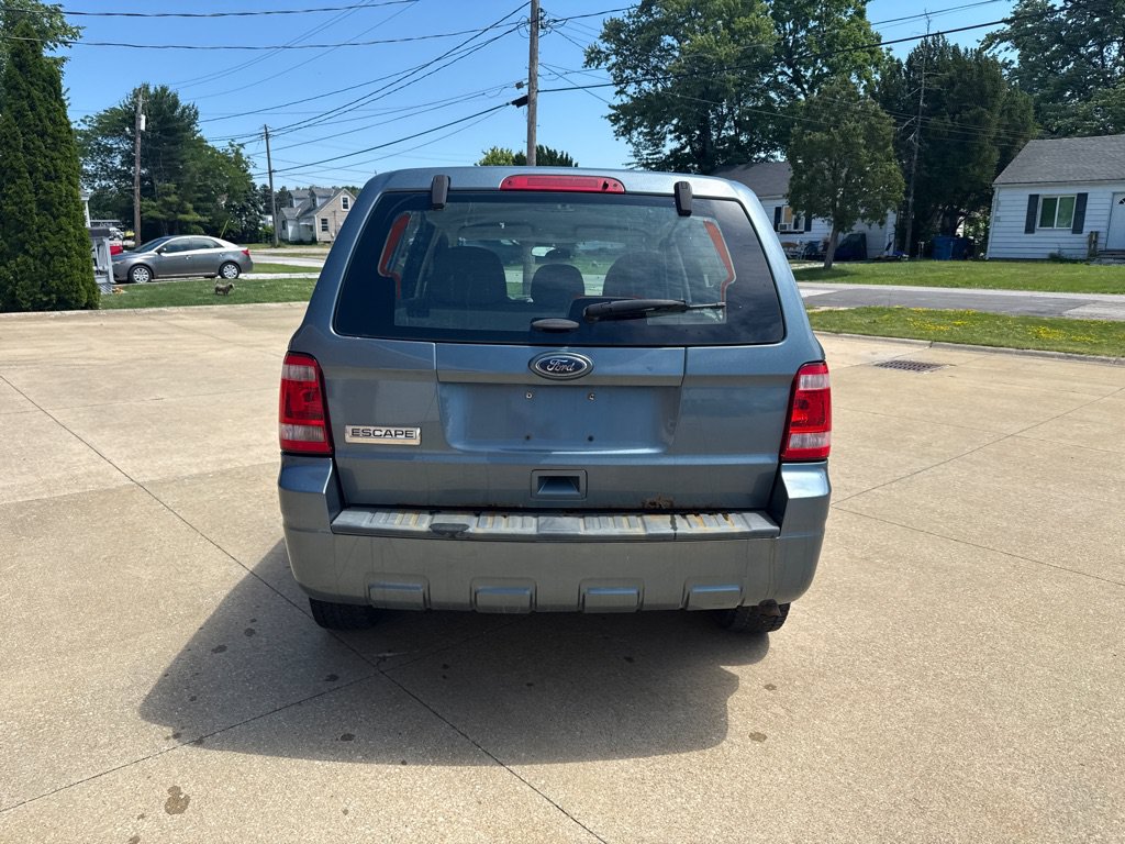 Used 2012 Ford Escape XLS FWD image 7