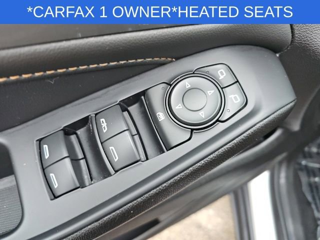 Used 2021 Chevrolet Traverse LT image 36