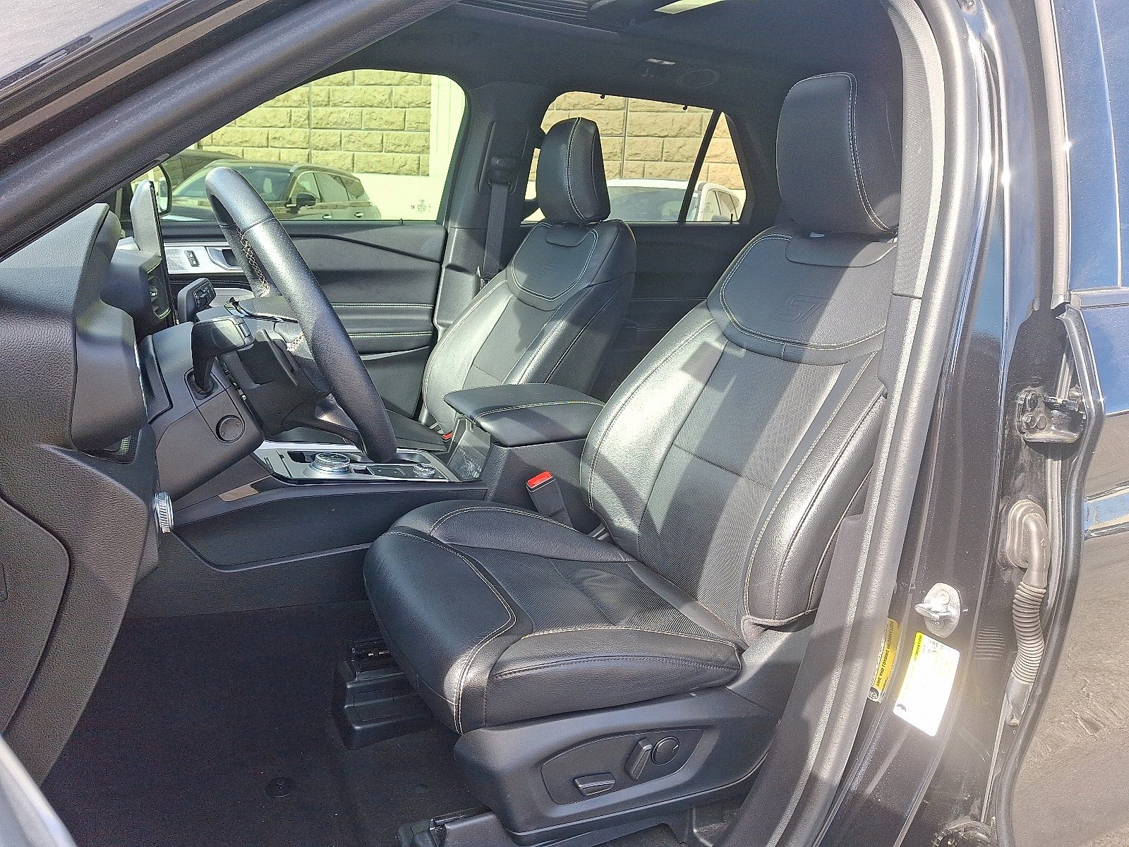 Certified 2022 Ford Explorer ST w/ Equipment Group 401A image 13