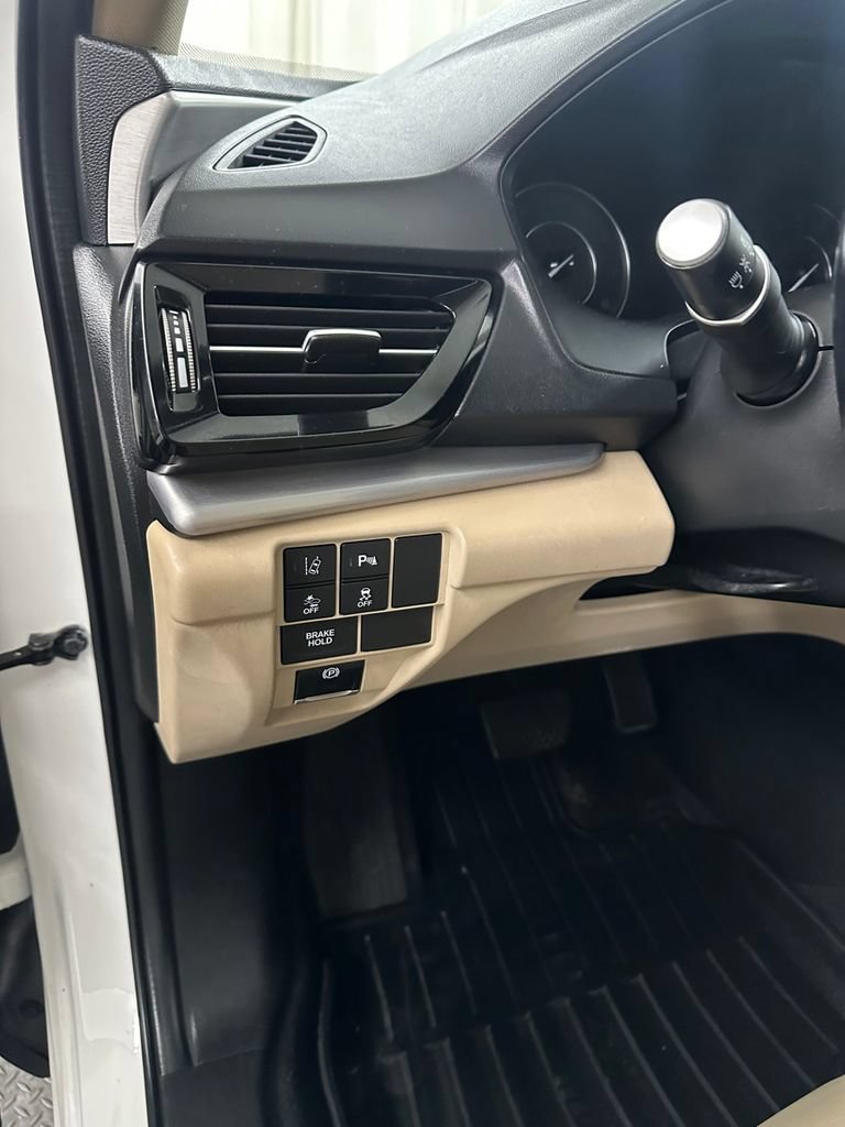 Used 2019 Acura RDX w/ Technology Package AWD/4WD image 14