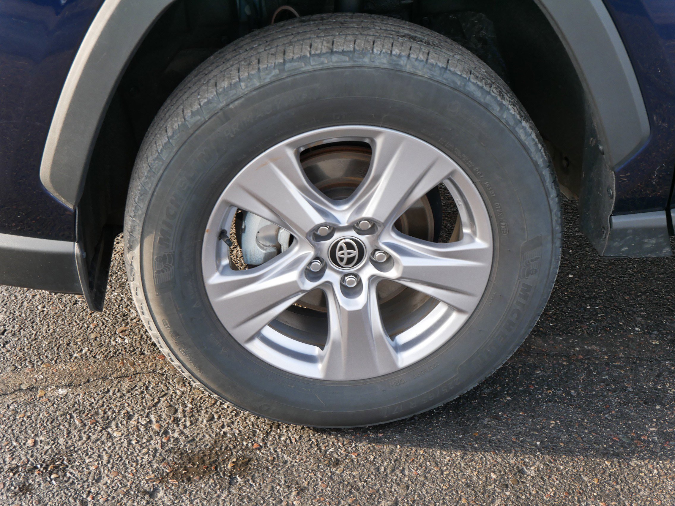 Certified 2025 Toyota RAV4 XLE image 15