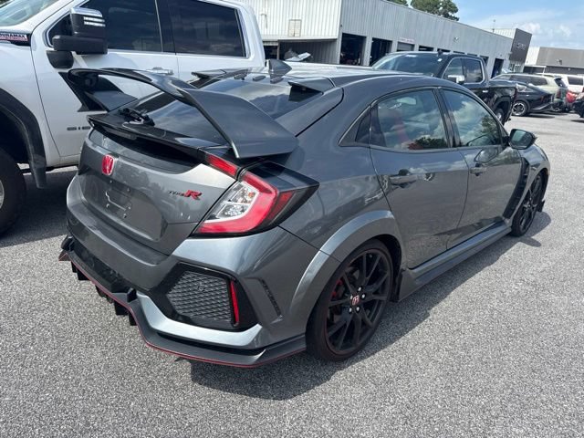 Used 2017 Honda Civic Type R image 4