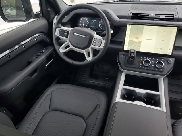 New 2026 Land Rover Defender 110 X-Dynamic SE AWD/4WD image 13