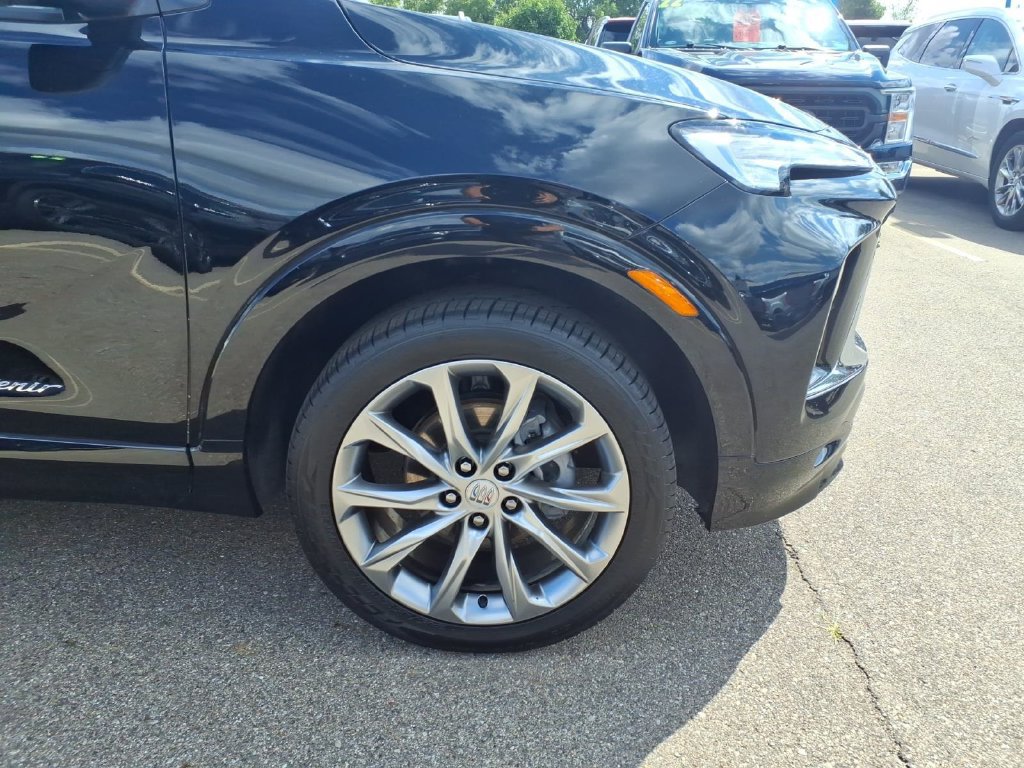 Used 2024 Buick Encore GX Avenir w/ Avenir Convenience Package AWD/4WD image 24