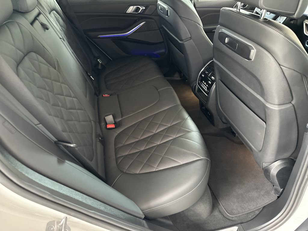 Used 2024 BMW X5 xDrive40i AWD/4WD image 34