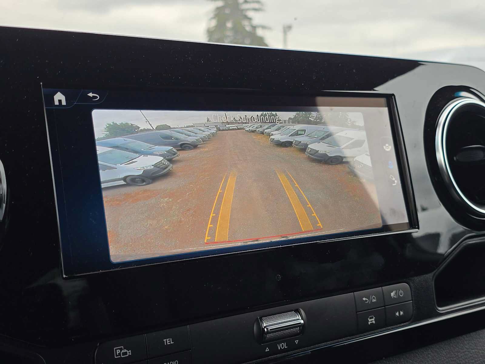 Used 2025 Mercedes-Benz Sprinter 2500 image 31