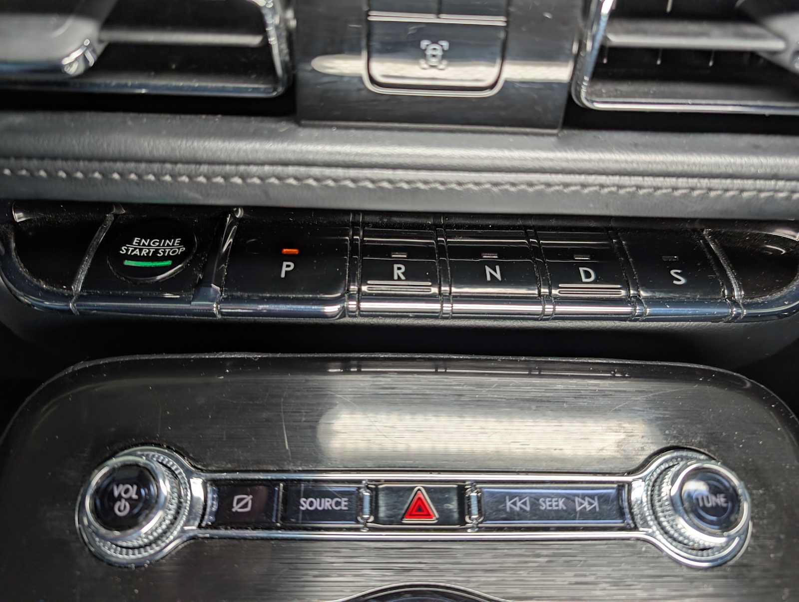 Certified 2023 Lincoln Nautilus AWD w/ Premium Package image 31