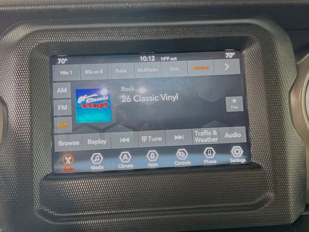 Used 2021 Jeep Gladiator Rubicon w/ Trailer Tow Package image 15