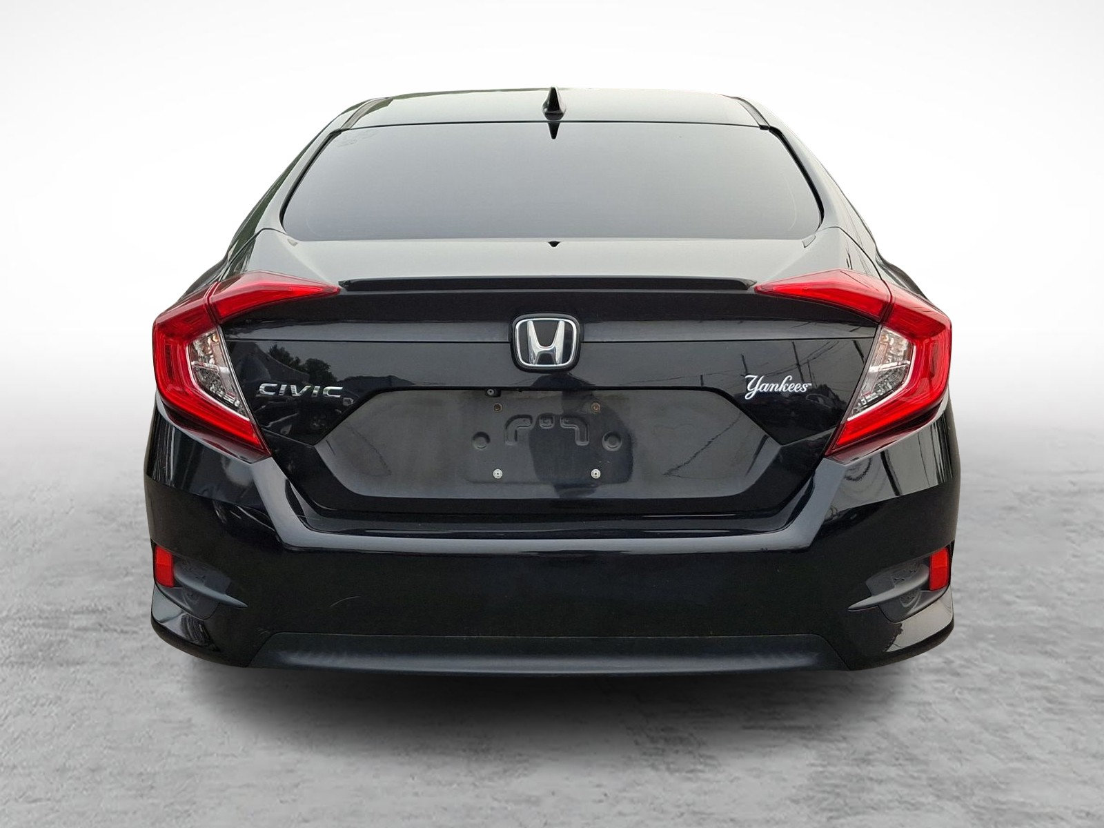 Used 2018 Honda Civic EX-T image 5