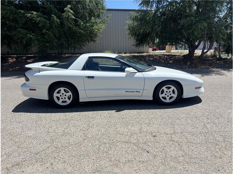 Used 1993 Pontiac Firebird Coupe RWD image 7