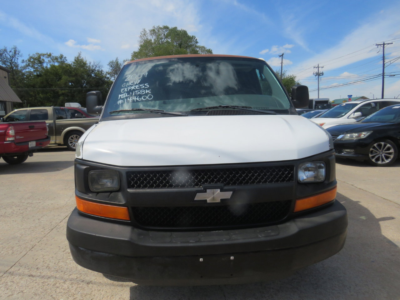 Used 2009 Chevrolet Express 2500 Extended image 15