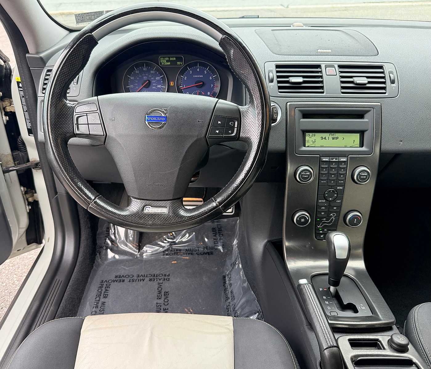 Used 2009 Volvo C30 T5 R-Design FWD image 14