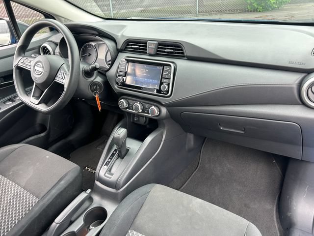 Used 2024 Nissan Versa S w/ Trunk Package FWD image 30