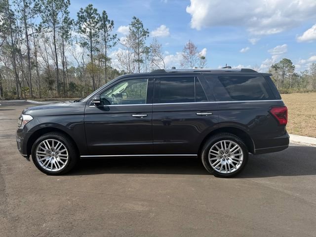 Used 2024 Ford Expedition Limited image 2