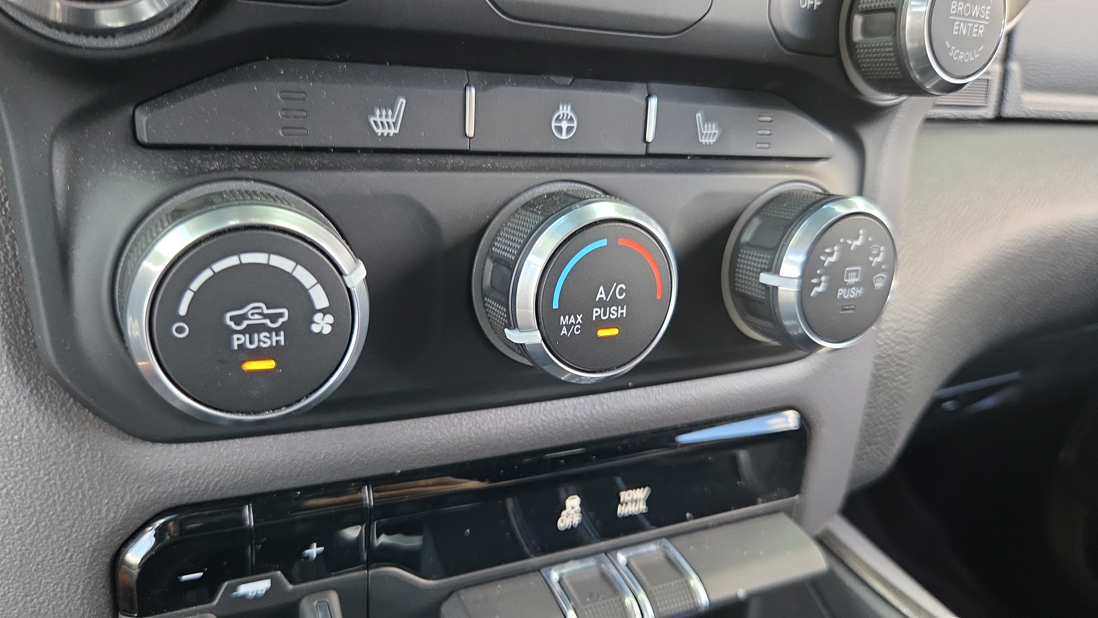 Used 2022 RAM 1500 Rebel w/ Rebel Level 1 Equipment Group AWD/4WD image 27