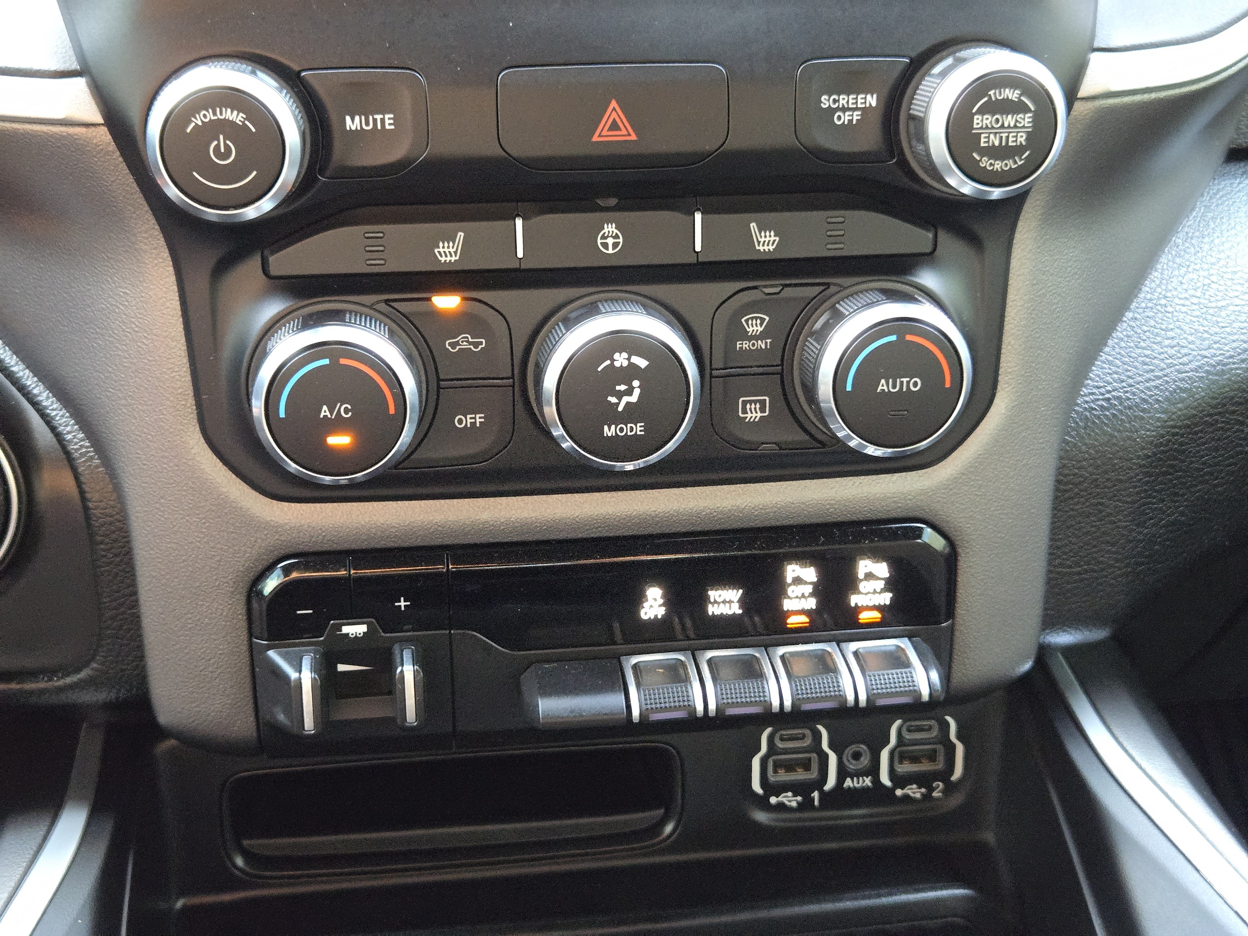 Used 2022 RAM 1500 Big Horn AWD/4WD image 21