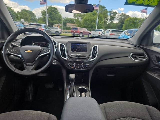 Used 2024 Chevrolet Equinox LT FWD image 12