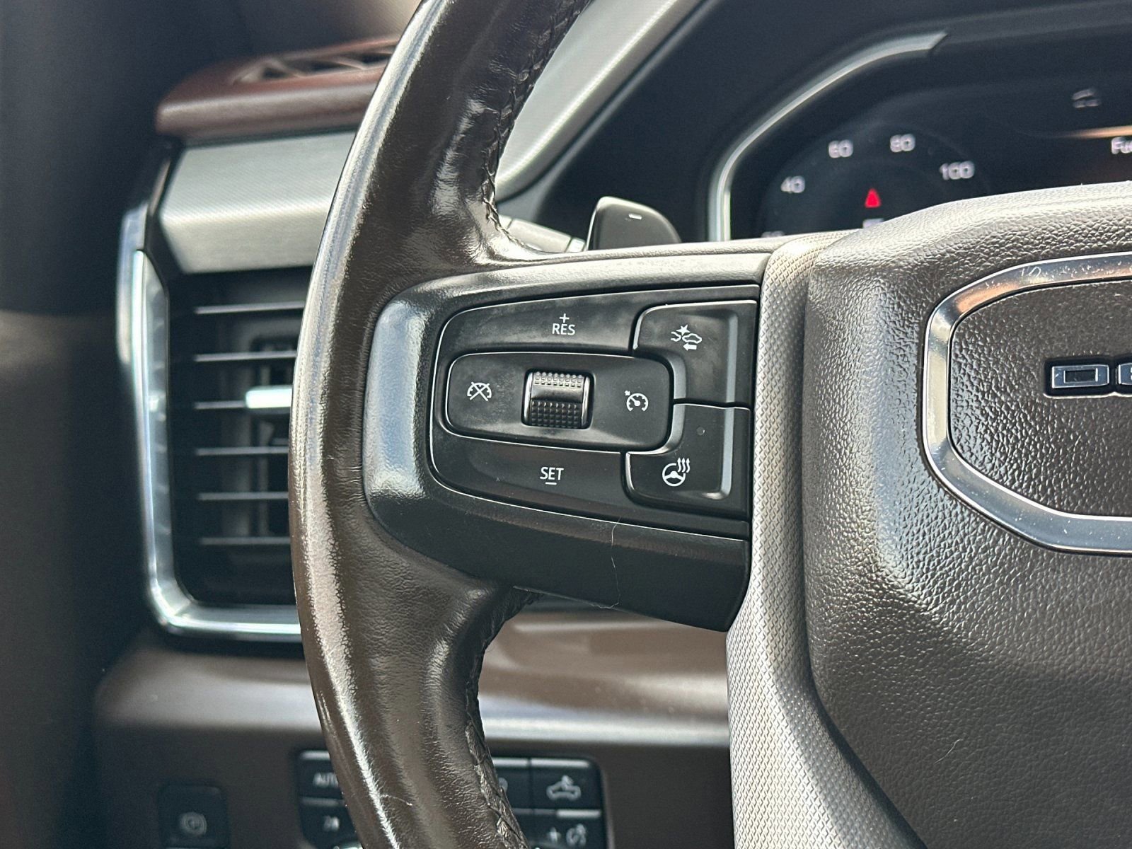 Used 2022 GMC Sierra 1500 Denali w/ Denali Reserve Package AWD/4WD image 28