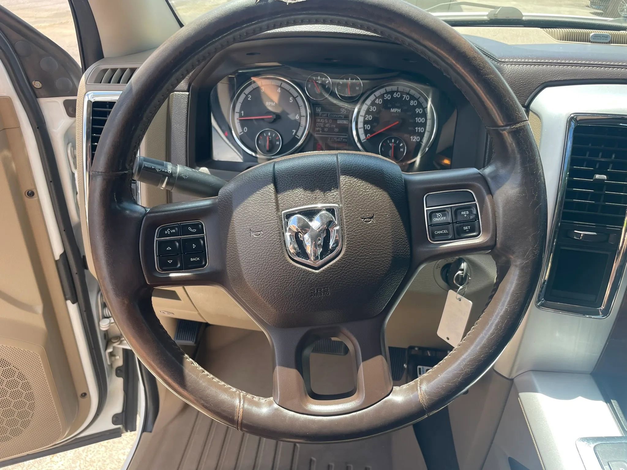 Used 2012 RAM 1500 Laramie RWD image 8
