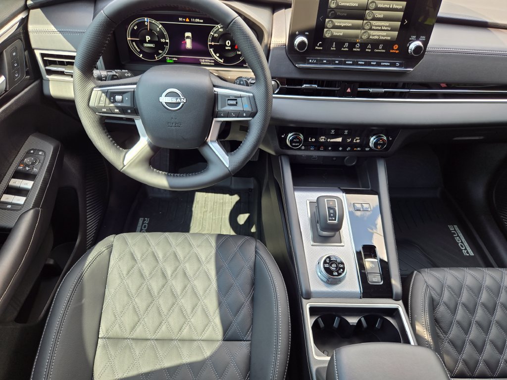 New 2026 Nissan Rogue Platinum AWD/4WD image 11
