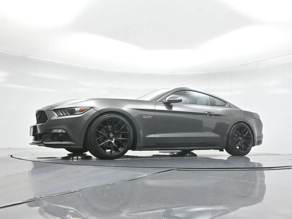 Used 2015 Ford Mustang Coupe RWD image 48