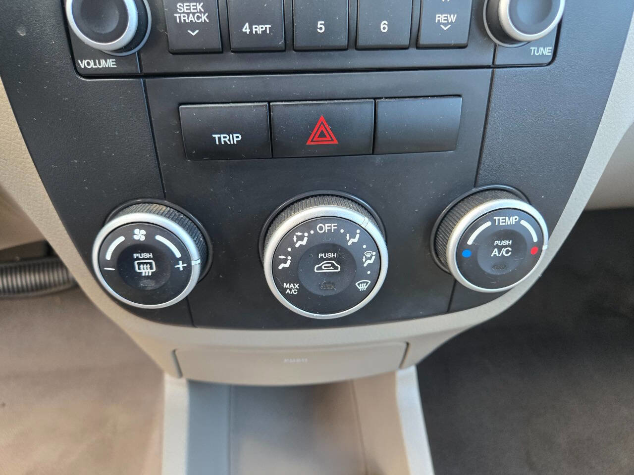 Used 2007 Kia Spectra EX image 20