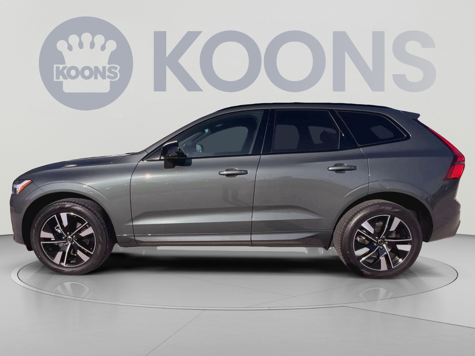 New 2026 Volvo XC60 B5 Plus w/ Protection Package Premier AWD/4WD image 7