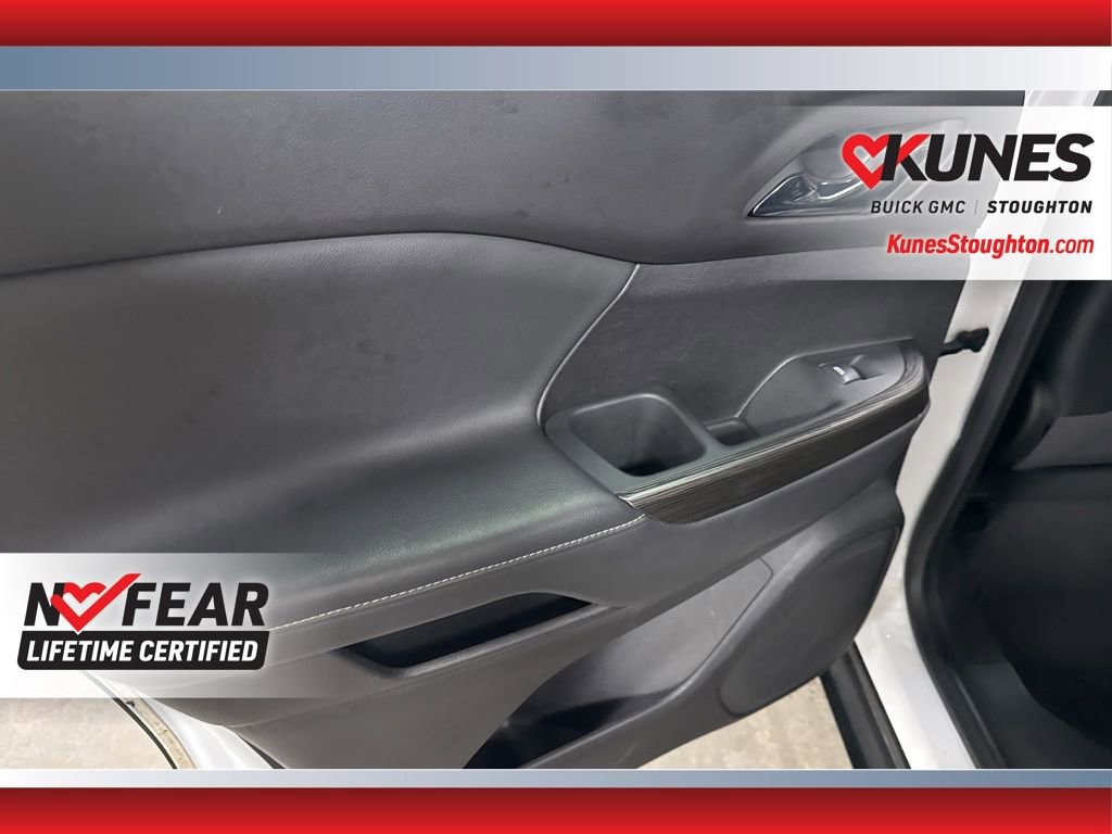 Used 2023 GMC Acadia SLT image 33